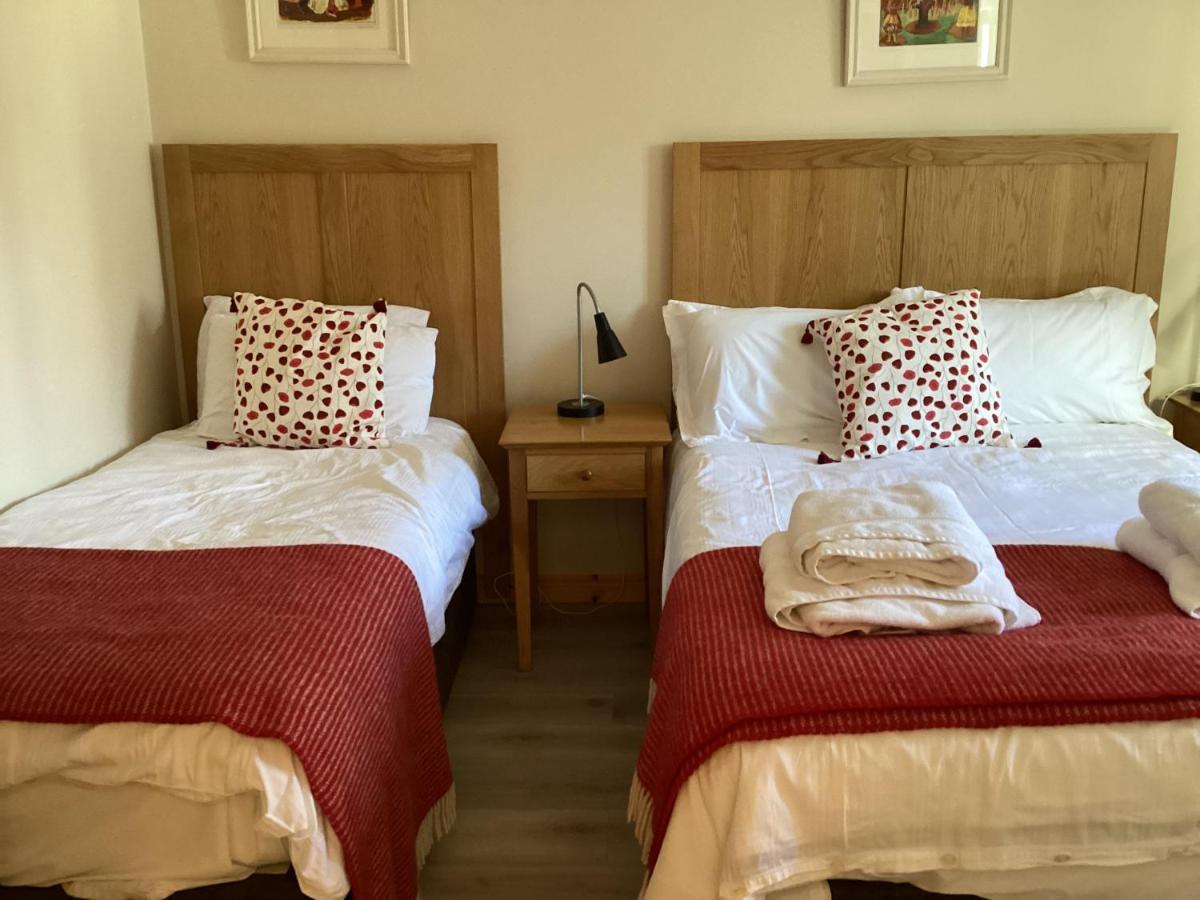 Roundstone Retreats Abbys Cottage Bagian luar foto